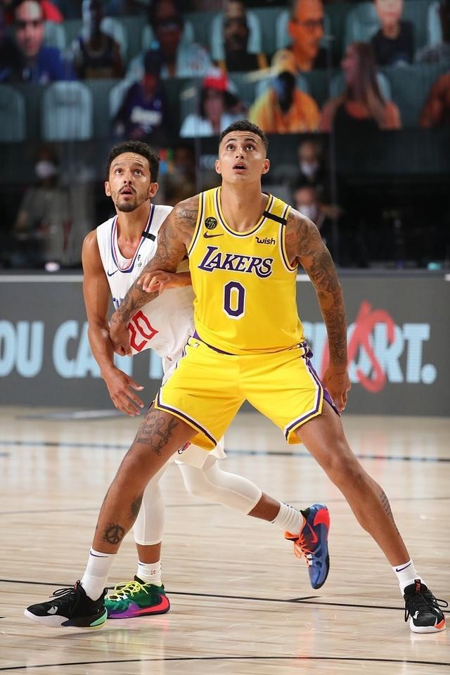 关于里昂发布备战花絮,今夜复出首秀,国王杯任务艰巨,身体对抗强度拉满的信息 关于里昂发布备战花絮,今夜复出首秀,国王杯任务艰巨,身体对抗强度拉满的信息