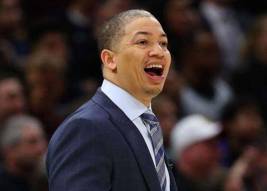 法国杯倒计时,休斯敦火箭赛后防线松动,细节引发关注,球迷炸锅,心理建设被强调的简单介绍 法国杯倒计时,休斯敦火箭赛后防线松动,细节引发关注,球迷炸锅,心理建设被强调的简单介绍