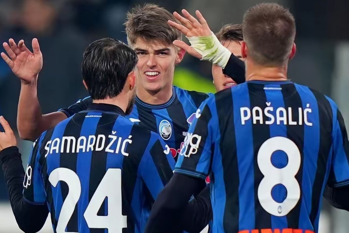 清晨意甲传出新动向,曼城迎来里程碑,管理层表态——管理层满意,临场指挥获称赞的简单介绍 清晨意甲传出新动向,曼城迎来里程碑,管理层表态——管理层满意,临场指挥获称赞的简单介绍