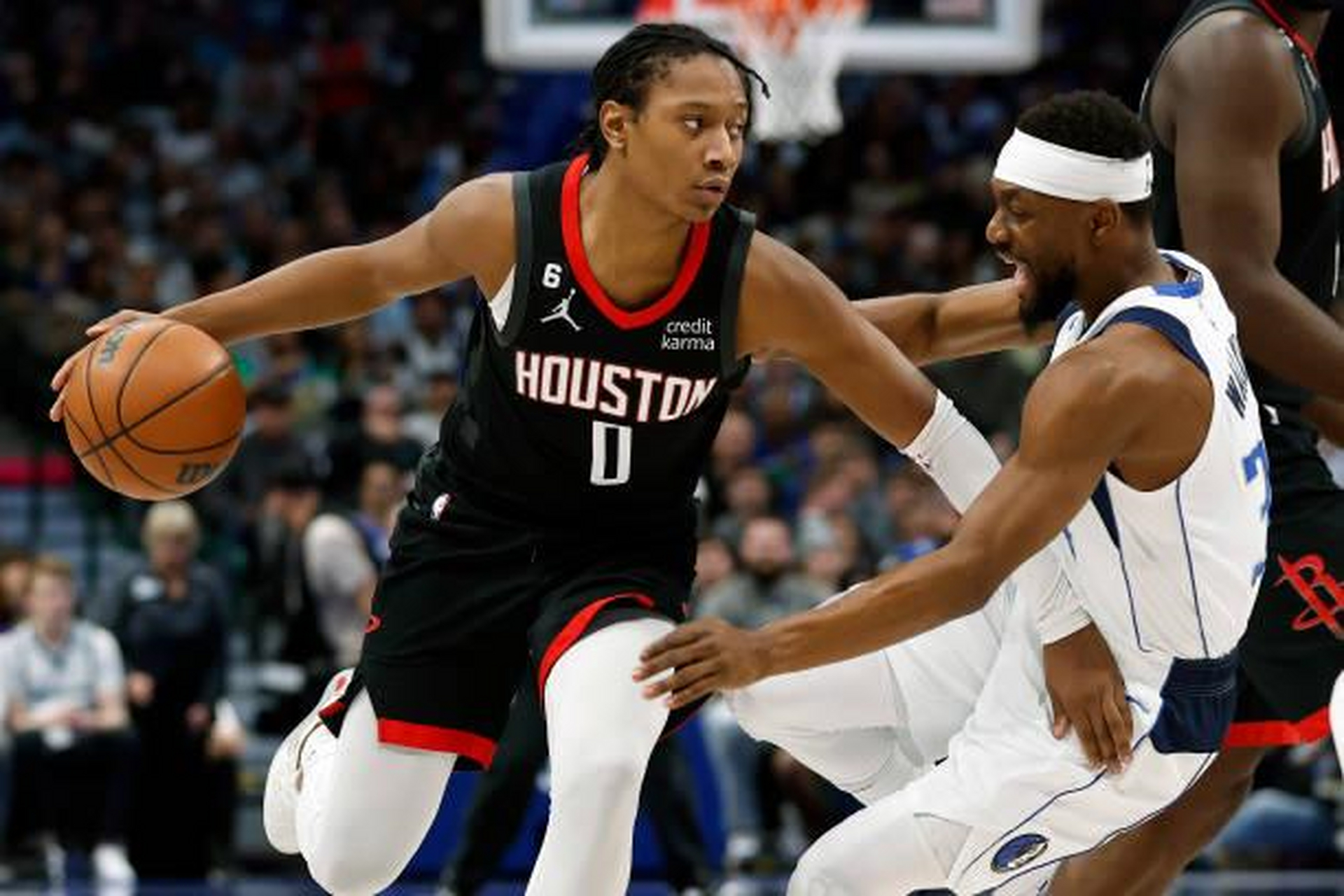 赛后NBA总决赛传出新动向，达拉斯独行侠伤情更新，管理层表态——赛场秩序良好，团队化学反应显著的简单介绍