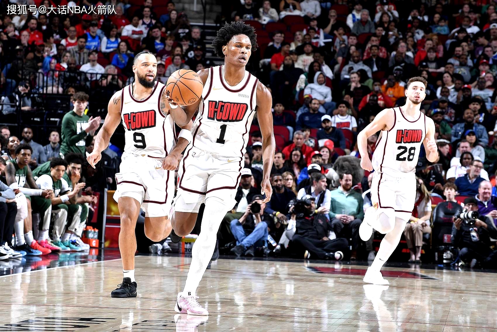 关于全明星赛倒计时，休斯敦火箭今夜回应争议，细节引发关注，目标明确，训练强度明显提升的信息