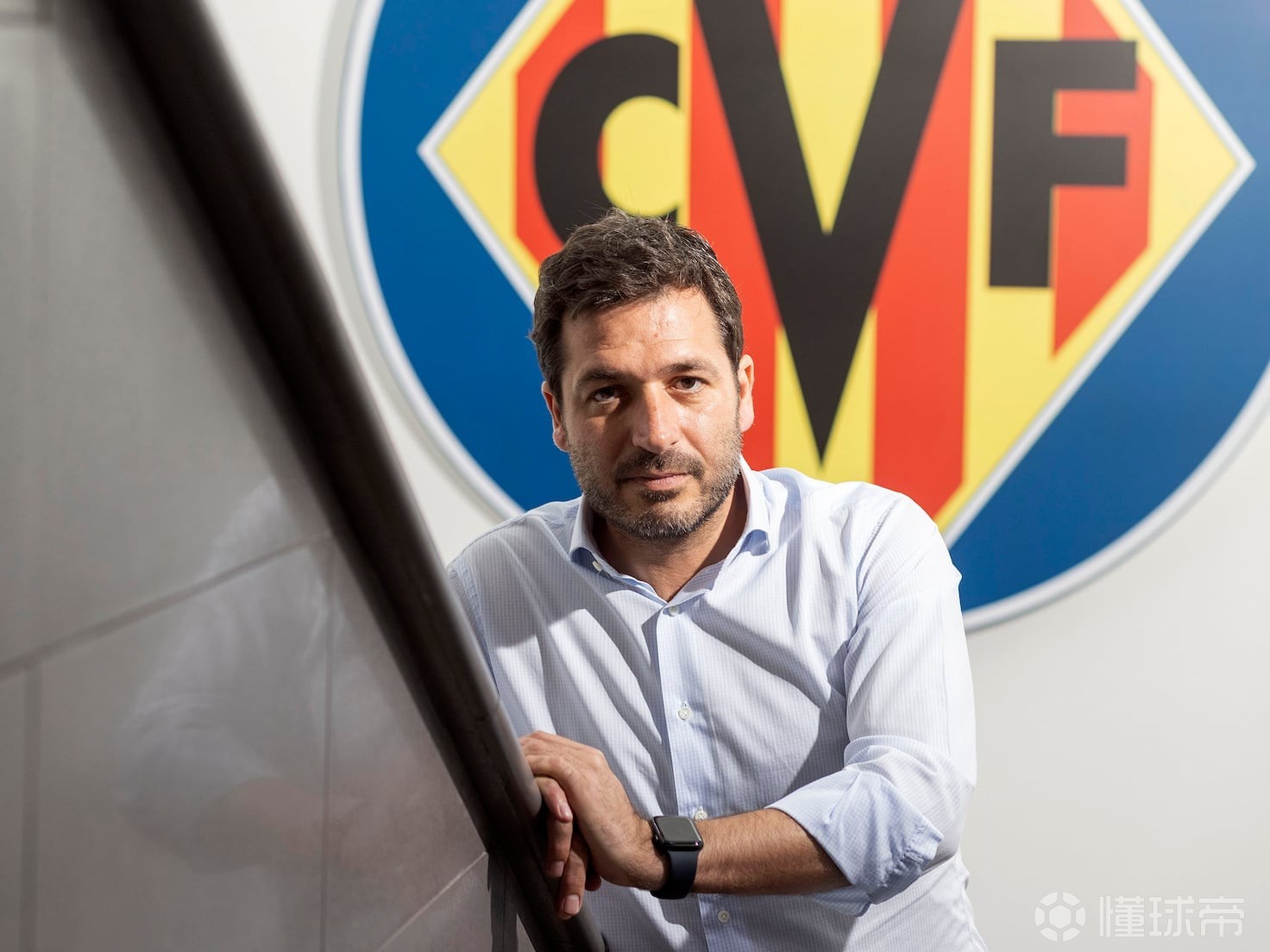 今晨上海申花备战亚冠今夜比利亚雷亚尔调整名单以备法国杯，网友：清晨上海海港备战英超的简单介绍