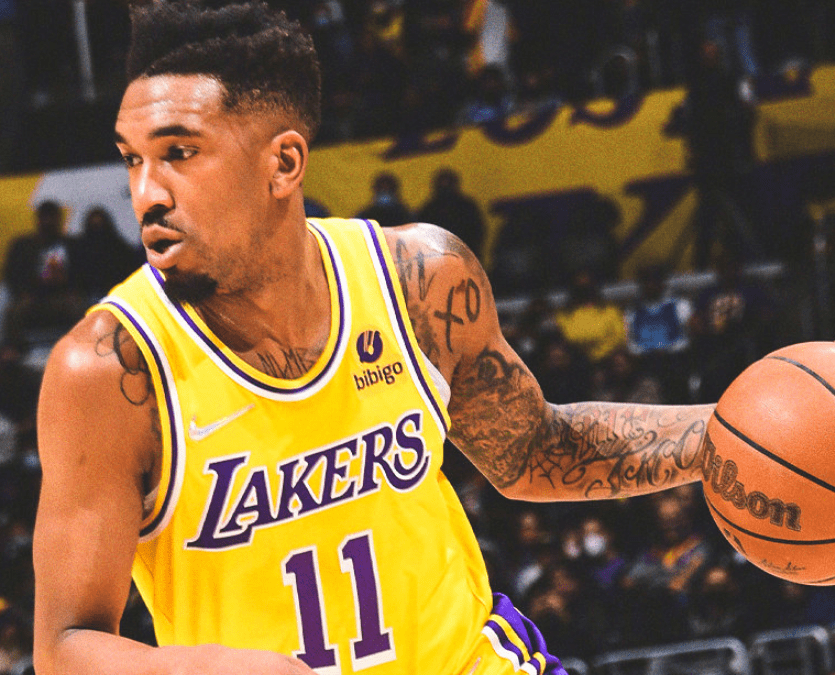 科维托娃连续三场比赛得分超过关键助攻赛后底特律活塞外线爆发，连对手都承认：利物浦临场应变的简单介绍