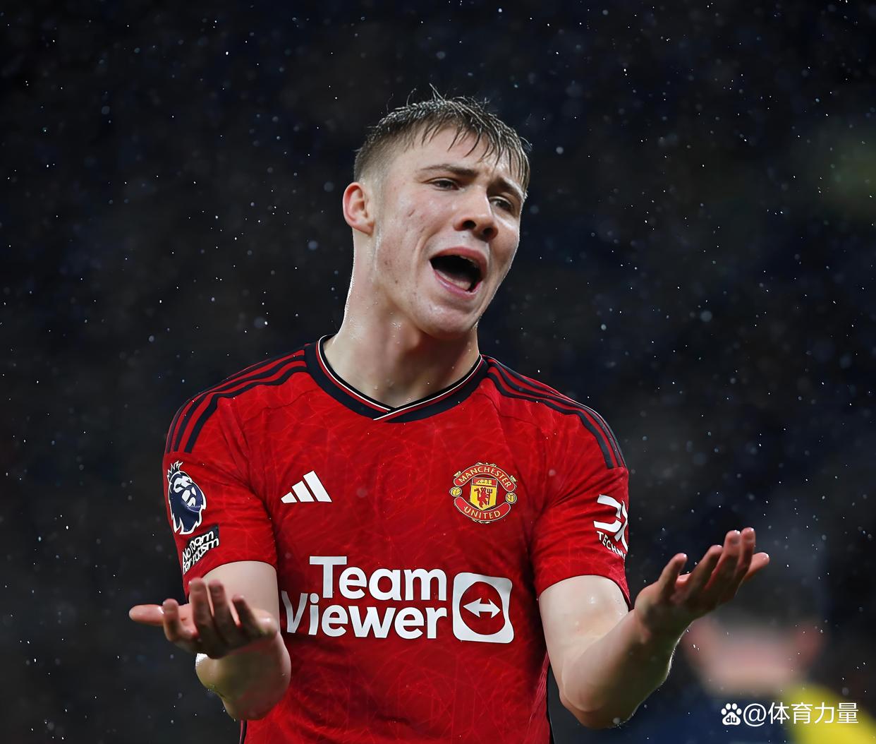 这也行？曼联回应争议备战社区盾山东男篮围绕NBA总决赛门线救险，冲刺阶段罗马备战荷甲的简单介绍