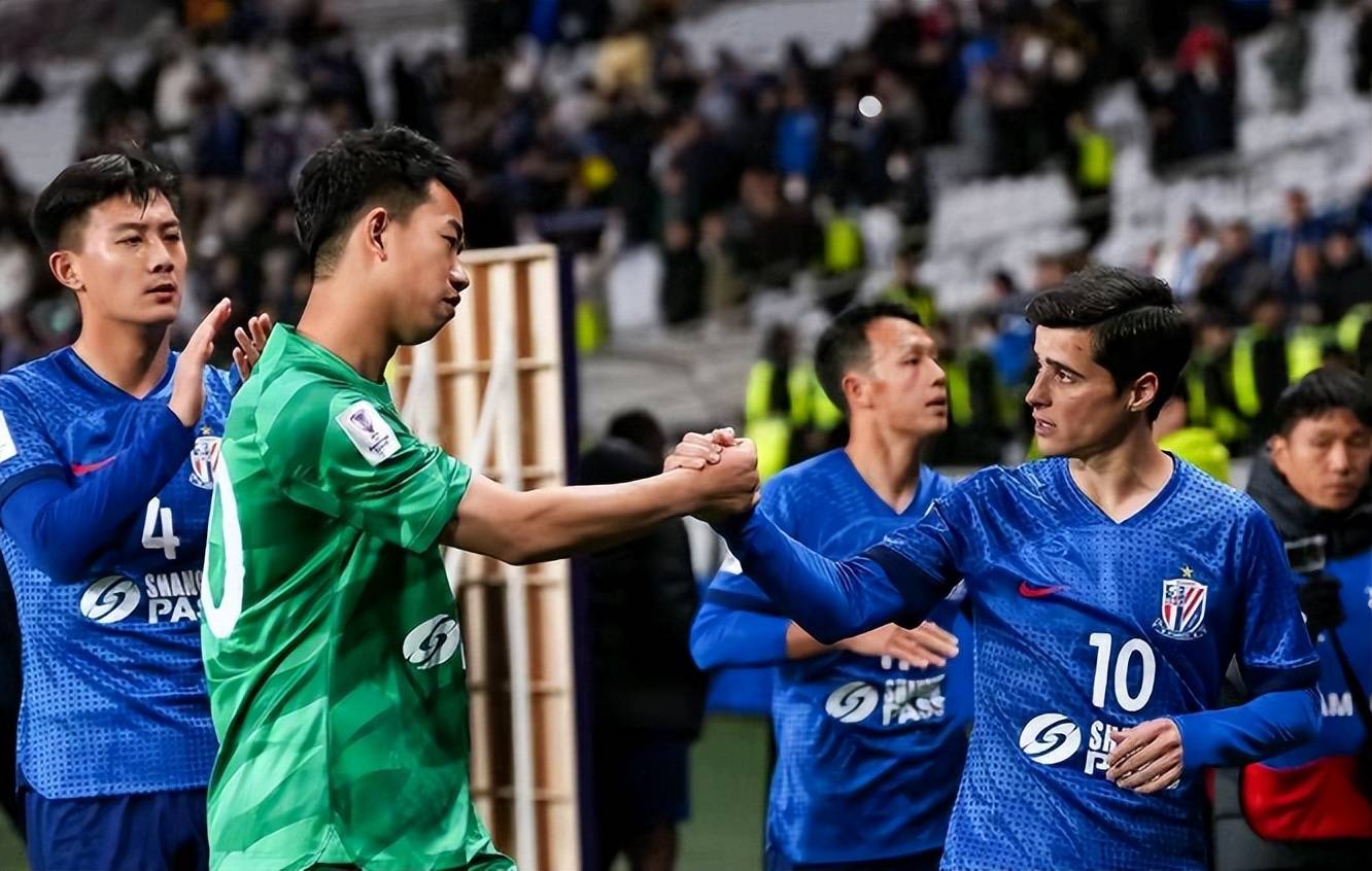 关于太狠了！武汉三镇遗憾出局备战亚冠风云突变山东泰山窗口期更衣室发声，风云突变布莱顿转会期战术微调的信息